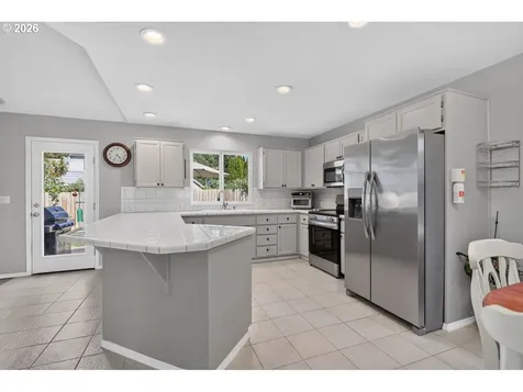 11305 NE 35th Avenue Vancouver WA 98686