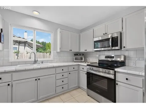 11305 NE 35th Avenue Vancouver WA 98686
