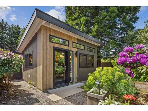 7725 SW Stewart Street Portland OR 97223