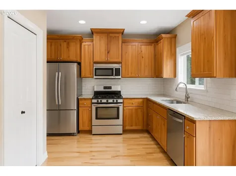 114 Muirfield Court SE Salem OR 97306