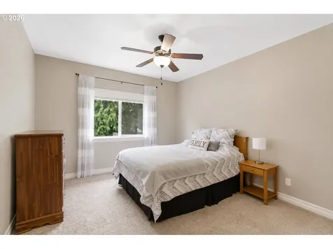 114 Muirfield Court SE Salem OR 97306