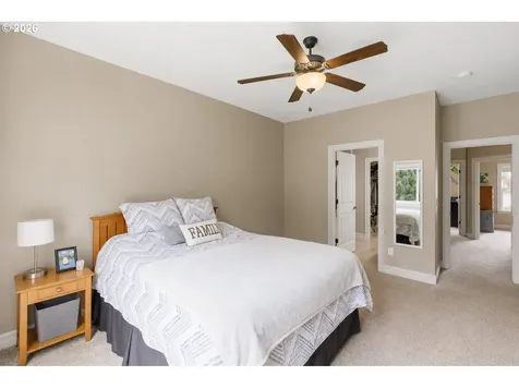 114 Muirfield Court SE Salem OR 97306