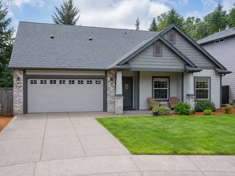 114 Muirfield Court SE Salem OR 97306
