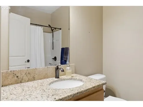 114 Muirfield Court SE Salem OR 97306