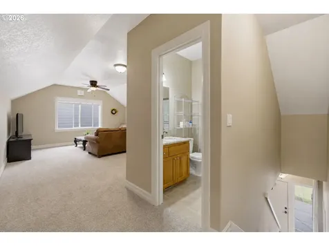 114 Muirfield Court SE Salem OR 97306