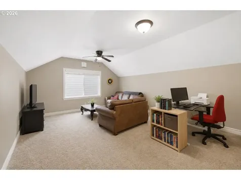 114 Muirfield Court SE Salem OR 97306
