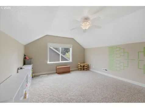114 Muirfield Court SE Salem OR 97306