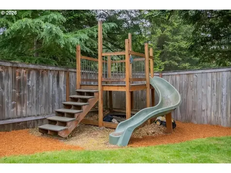 114 Muirfield Court SE Salem OR 97306