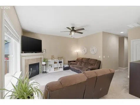 114 Muirfield Court SE Salem OR 97306