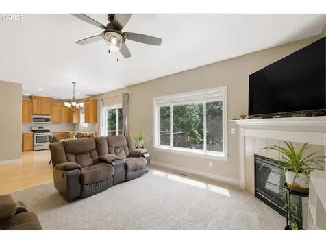 114 Muirfield Court SE Salem OR 97306