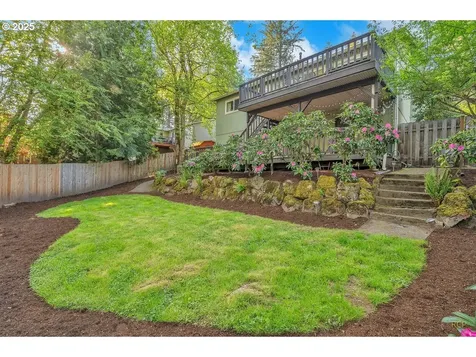 4824 SW Hamilton Court Portland OR 97221