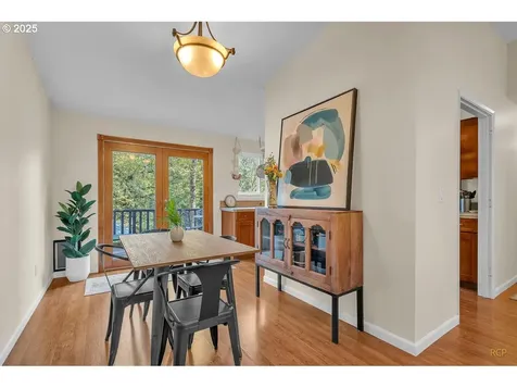 4824 SW Hamilton Court Portland OR 97221