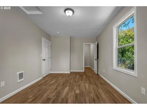 344 Mississippi Avenue Vernonia OR 97064