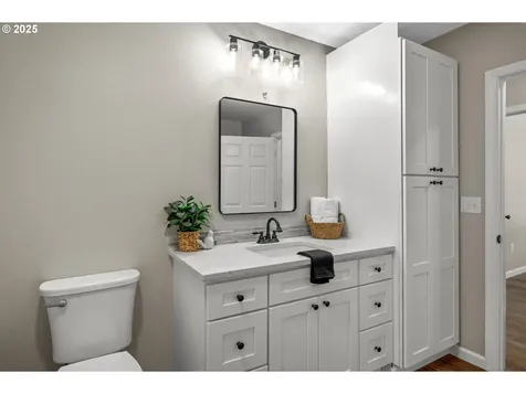 344 Mississippi Avenue Vernonia OR 97064