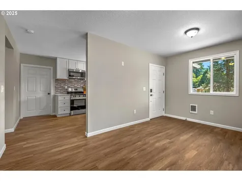 344 Mississippi Avenue Vernonia OR 97064