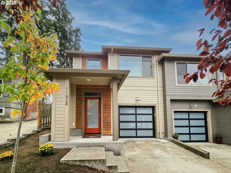 11828 SE Pine Street Portland OR 97216