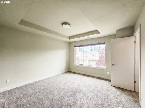 11828 SE Pine Street Portland OR 97216