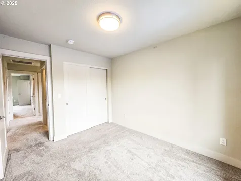 11828 SE Pine Street Portland OR 97216