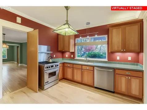 401 W 25th Street Vancouver WA 98660