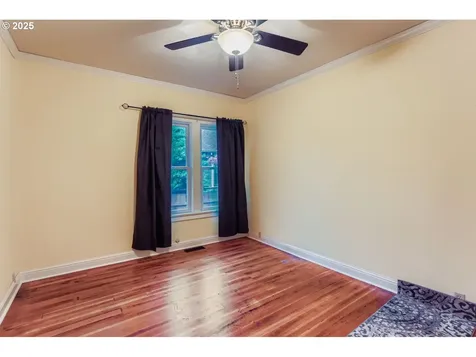 401 W 25th Street Vancouver WA 98660