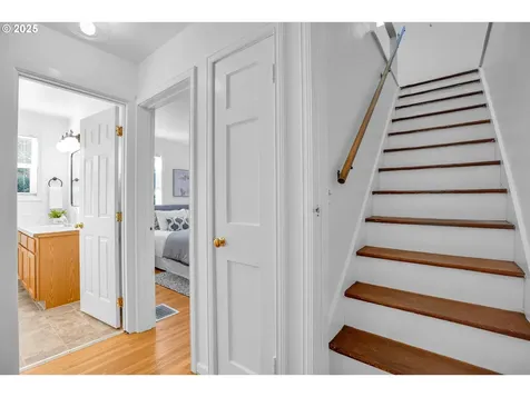 7243 N Hurst Avenue Portland OR 97203