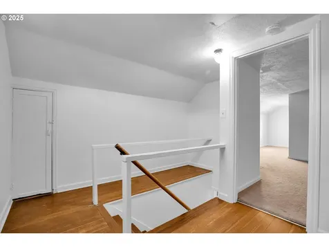 7243 N Hurst Avenue Portland OR 97203