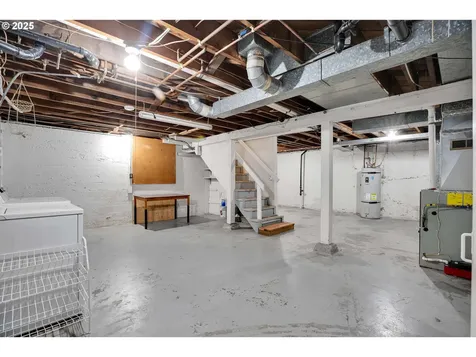 7243 N Hurst Avenue Portland OR 97203