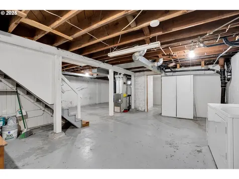 7243 N Hurst Avenue Portland OR 97203