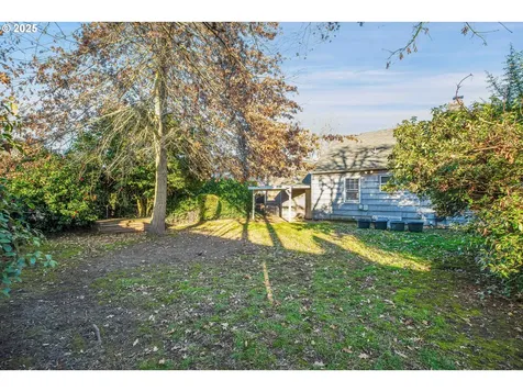 7243 N Hurst Avenue Portland OR 97203