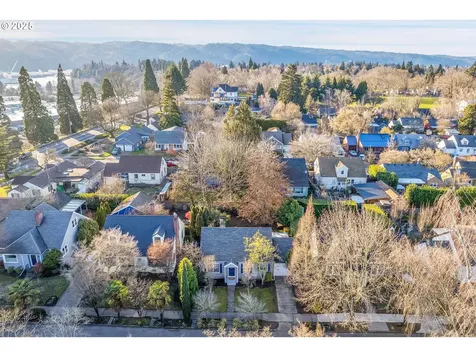 7243 N Hurst Avenue Portland OR 97203