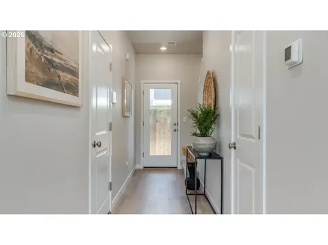 6412 SE Nasha Street Hillsboro OR 97123