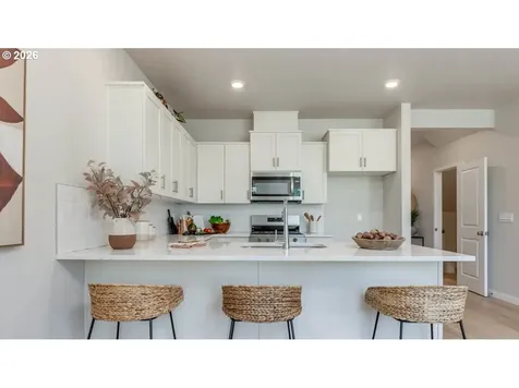 6412 SE Nasha Street Hillsboro OR 97123
