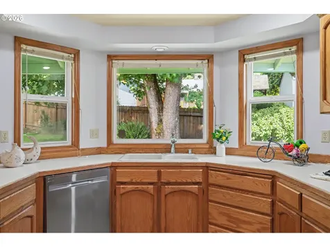 8917 NE 28th Avenue Vancouver WA 98665
