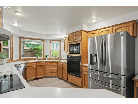 8917 NE 28th Avenue Vancouver WA 98665