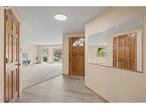 8917 NE 28th Avenue Vancouver WA 98665