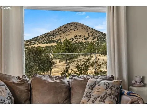 19369 E Highway 26 Mitchell OR 97750