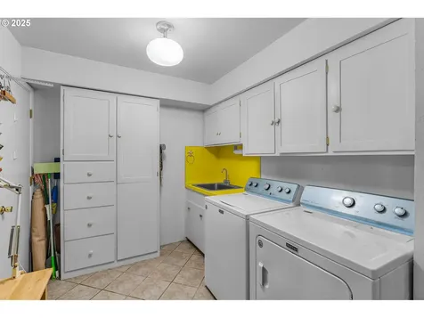 19369 E Highway 26 Mitchell OR 97750