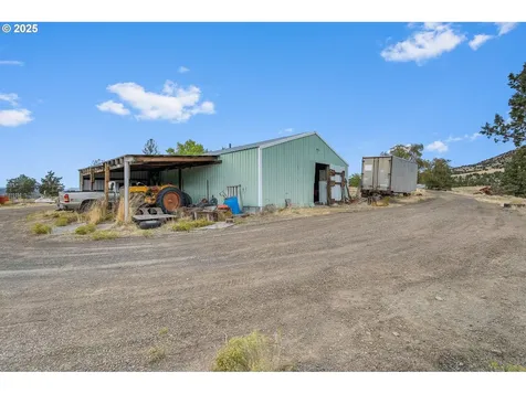 19369 E Highway 26 Mitchell OR 97750