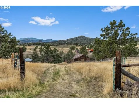 19369 E Highway 26 Mitchell OR 97750