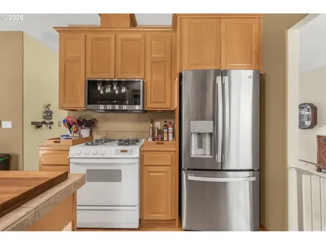33891 SE Davona Drive Scappoose OR 97056