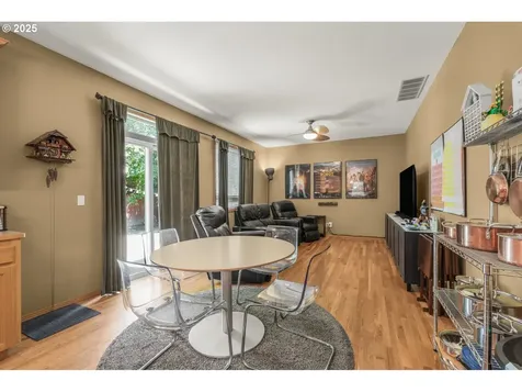 33891 SE Davona Drive Scappoose OR 97056