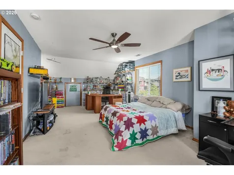 33891 SE Davona Drive Scappoose OR 97056