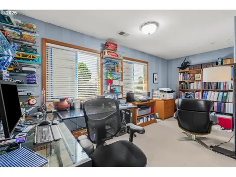 33891 SE Davona Drive Scappoose OR 97056
