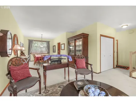 33891 SE Davona Drive Scappoose OR 97056