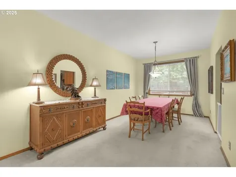 33891 SE Davona Drive Scappoose OR 97056