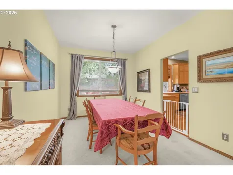 33891 SE Davona Drive Scappoose OR 97056