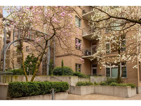 1133 NW 11th Avenue Portland OR 97209
