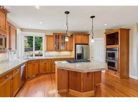 49 Bentley Drive Kelso WA 98626