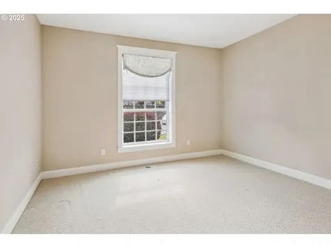 49 Bentley Drive Kelso WA 98626