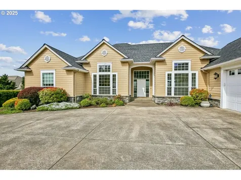 49 Bentley Drive Kelso WA 98626